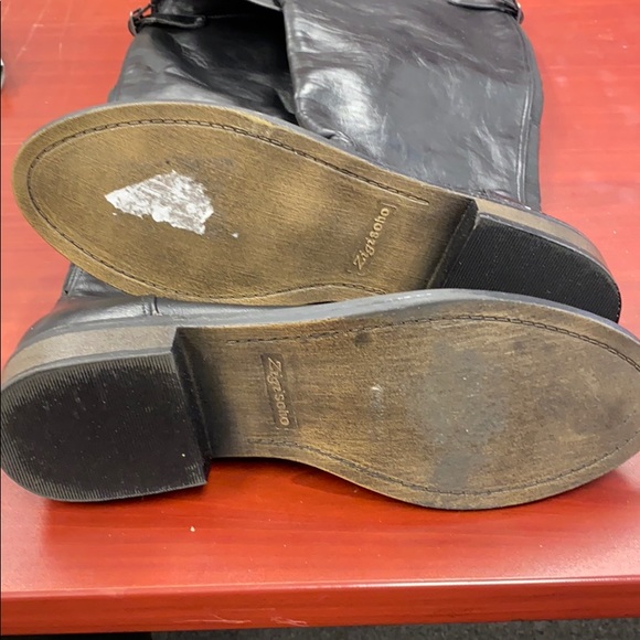 Black over the knee boots - Picture 6 of 8